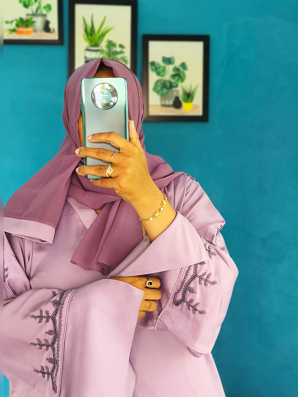 Pink Trending Abaya